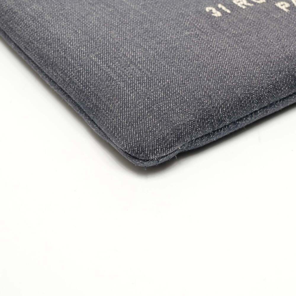 CHANEL Blue Clutch Bag - Picture 5 of 11